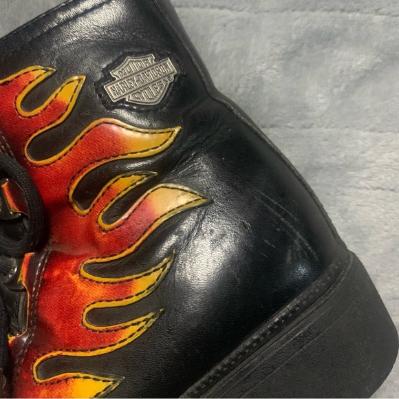 ✨Flame Detailed Black Combat Boots - Picture 5 of 7